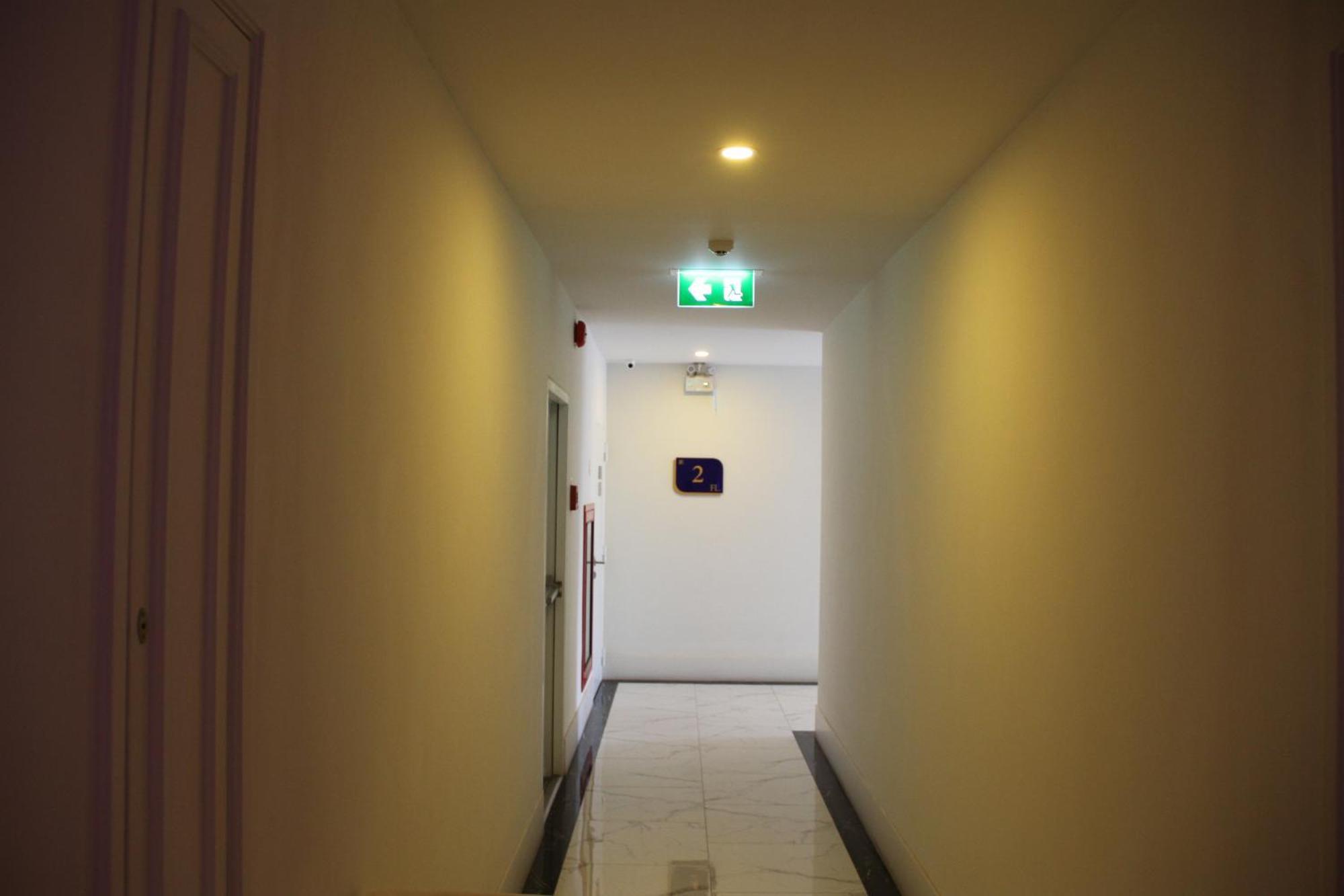 Grand Florida芭提雅带免费游泳池温泉桑拿浴和健身房瑜伽室私家海滩公寓e206 Na Chom Thian Exterior photo